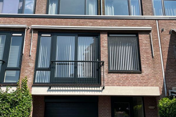 House Industriehaven in Hellevoetsluis