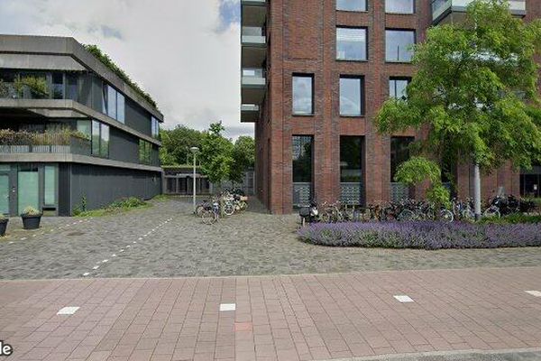 Appartement Carolina MacGillavrylaan in Amsterdam