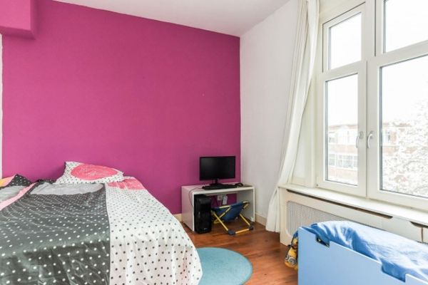 Room M. Gandhilaan in Amsterdam