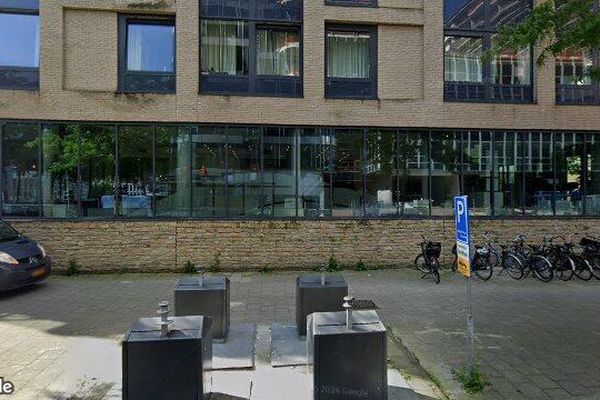 Apartment Koningin Wilhelminaplein in Amsterdam
