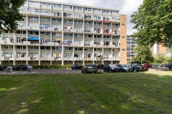 Apartment Van Bosseplantsoen in Dordrecht