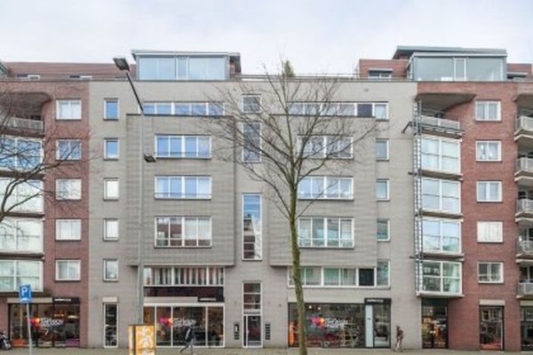 Appartement Valkenburgerstraat in Amsterdam
