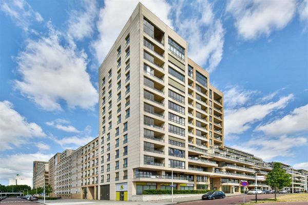 Apartment Saskia Van Uijlenburgkade in Amsterdam