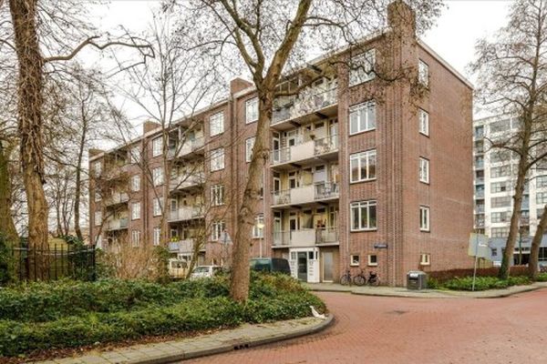 Apartment Fritz Conijnstraat in Amsterdam