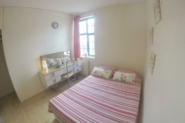 Room Laan van Meerdervoort in Den Haag