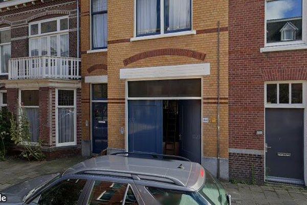 Apartment Cornelis Jolstraat in Den Haag