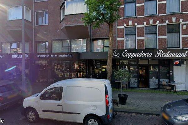 Appartement Zwart Janstraat in Rotterdam