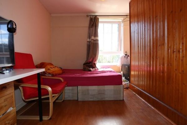 Room Cornelis Houtmanstraat in Den Haag
