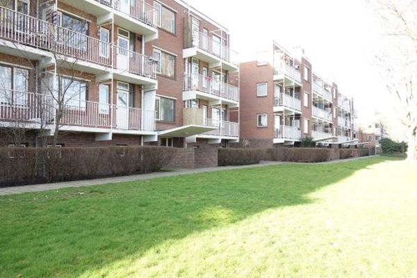 Apartment Einsteinstraat in Haarlem