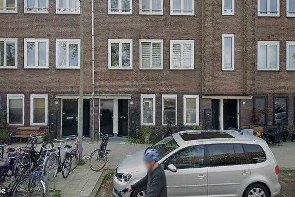 Appartement Linnaeuskade in Amsterdam