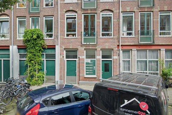 Apartment Jacob van Lennepstraat in Amsterdam