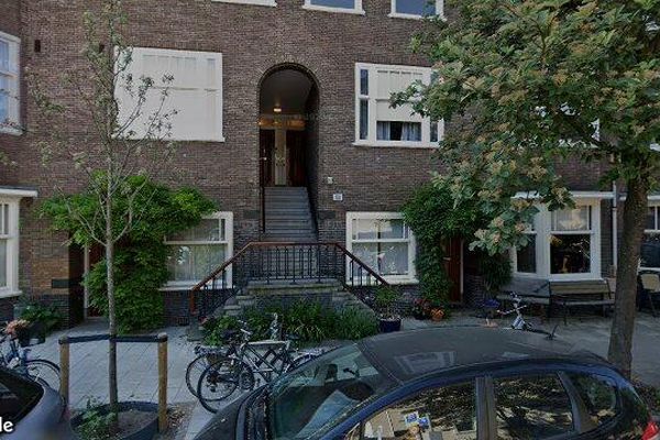 Apartment Lekstraat in Amsterdam
