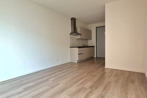 Apartment Laakweg in Den Haag