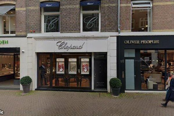 Apartment Pieter Cornelisz. Hooftstraat in Amsterdam