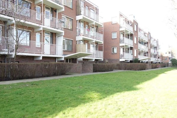 Apartment Einsteinstraat in Haarlem