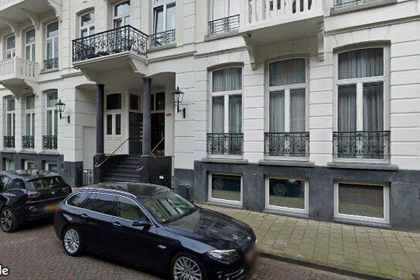 Appartement Pieter Cornelisz. Hooftstraat in Amsterdam