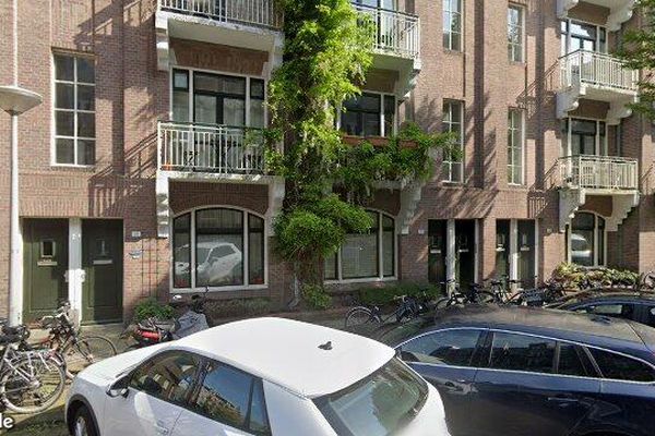 Apartment Eerste Atjehstraat in Amsterdam