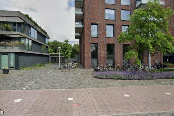 Appartement Carolina MacGillavrylaan in Amsterdam