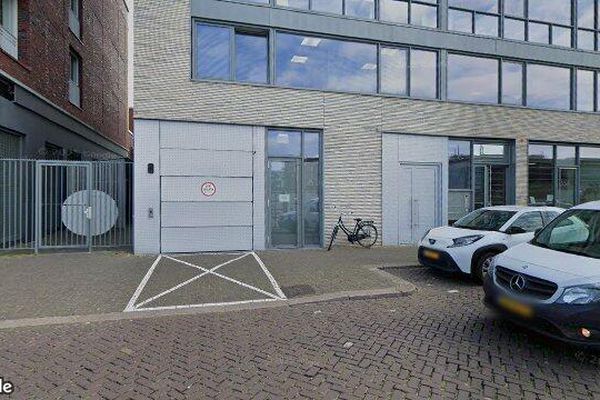 Apartment Dr. Lelykade in Den Haag