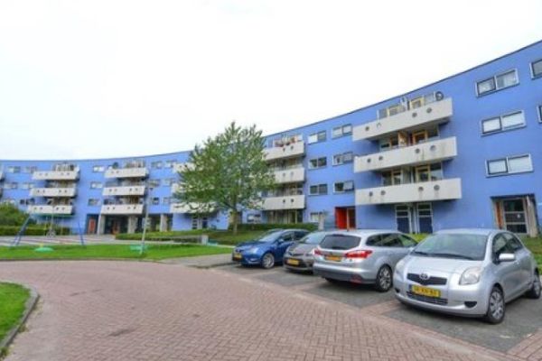 Apartment Peter Sellershof in Almere