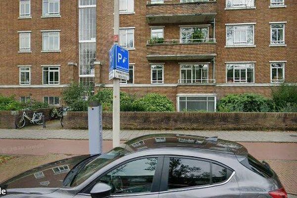 Apartment Van Alkemadelaan in Den Haag
