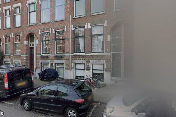 Appartement Claes de Vrieselaan in Rotterdam
