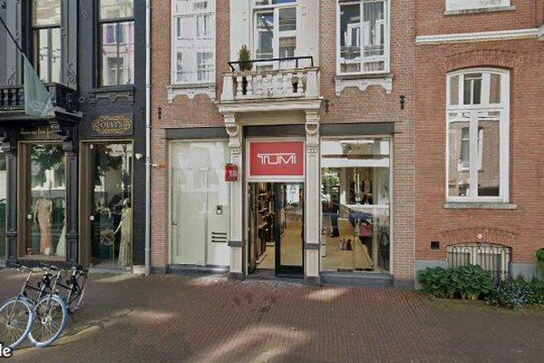 Appartement Pieter Cornelisz. Hooftstraat in Amsterdam