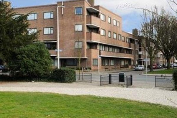 Apartment Jozef Israëlsplein in Den Haag
