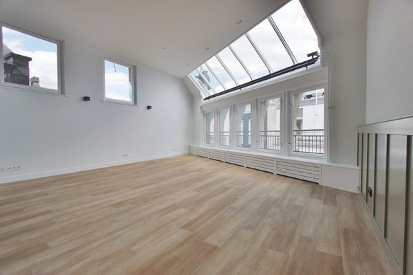 Appartement Nieuwezijds Voorburgwal in Amsterdam