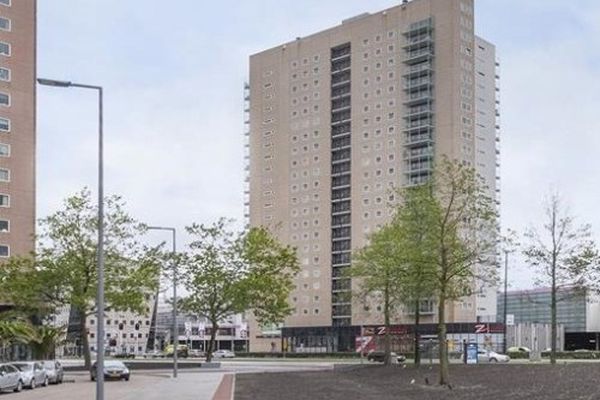 Appartement Strevelsweg in Rotterdam