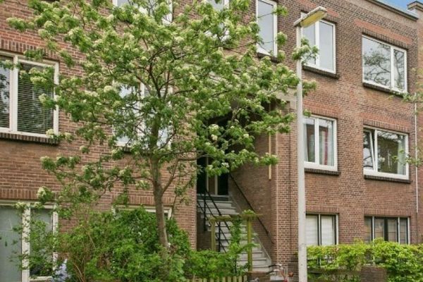Appartement Anjelierstraat in Den Haag