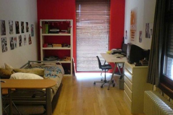 Kamer Posthoornstraat in Rotterdam
