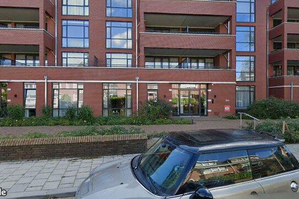 Apartment Bronovolaan in Den Haag