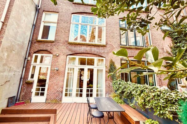 Apartment Graaf Florisstraat in Rotterdam
