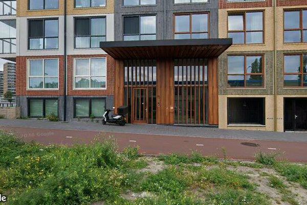 Appartement Waldorpstraat in Den Haag