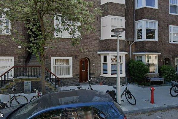 Apartment Lekstraat in Amsterdam