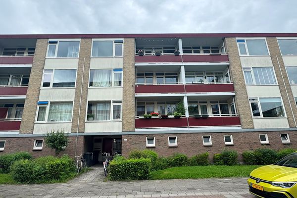 Kamer Plutolaan in Groningen