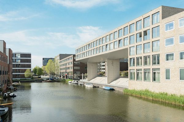 Appartement Bert Haanstrahof in Amsterdam