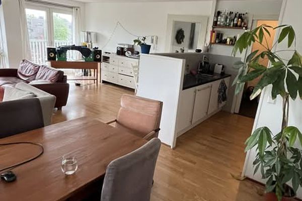 Room Jan van Galenstraat in Amsterdam