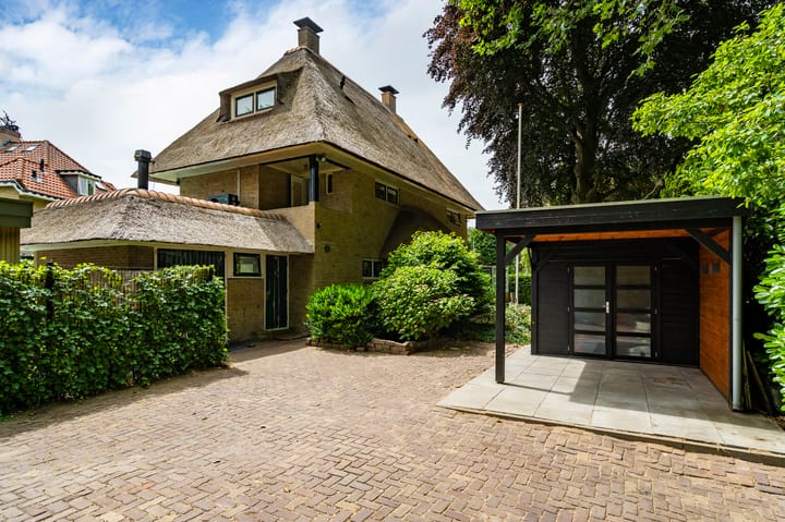 Huurwoning - Oosterduinweg/Aerdenhout (€7200.00/234.00m2)