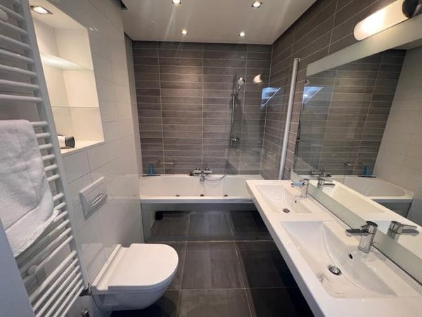 Appartement - Vrijheidslaan/Amsterdam (€3000.00/85.00m2)