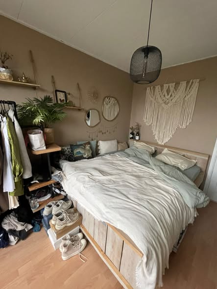 Kamer - Bos en Lommer/Amsterdam (€550.00/10.00m2)