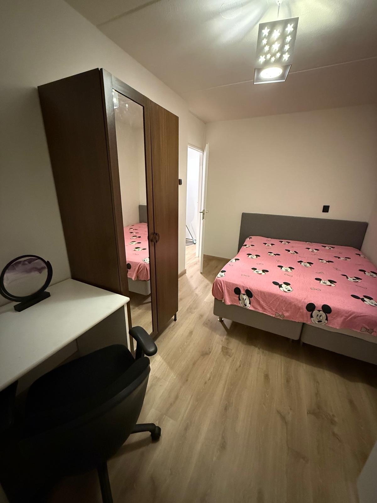 Kamer - Tongerenstraat/Amsterdam (€850.00/85.00m2)