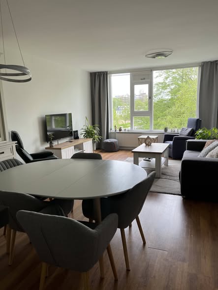 Kamer - Onbekend/Amstelveen (€975.00/12.00m2)