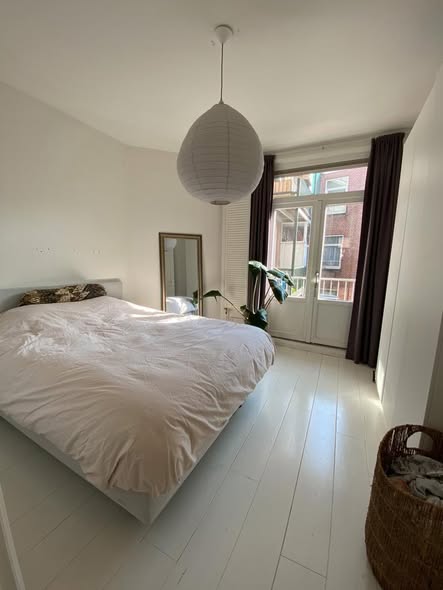 Kamer - Oud-West/Amsterdam (€1100.00/11.00m2)