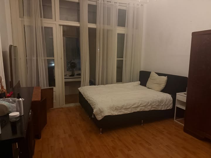 Kamer - Onbekend/Utrecht (€1000.00/30.00m2)