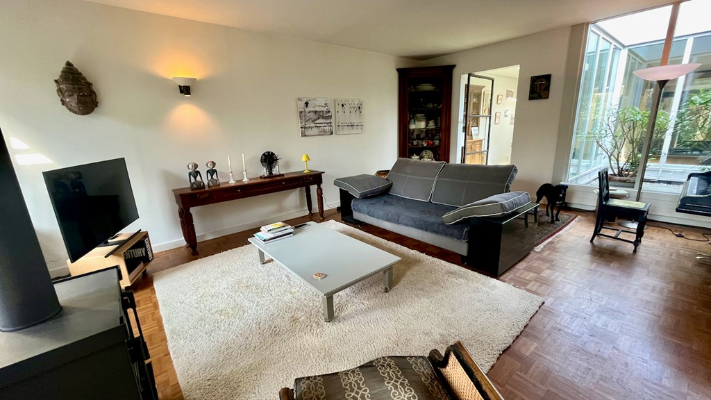 Appartement - Lange Beestenmarkt/Den Haag (€3995.00/290.00m2)