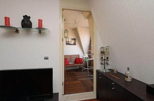 Kamer - Bergweg/Rotterdam (€611.00/30.00m2)