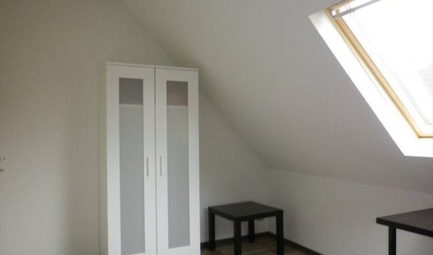 Kamer - Maaswijkstraat/Den Haag (€370.00/10.00m2)