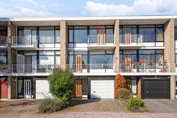 Huurwoning - Kruizemunthof/Duivendrecht (€2975.00/161.00m2)